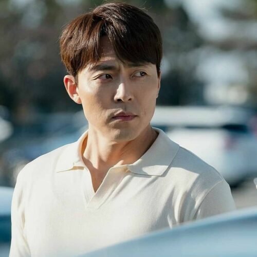 Lee Moo-Saeng Biography