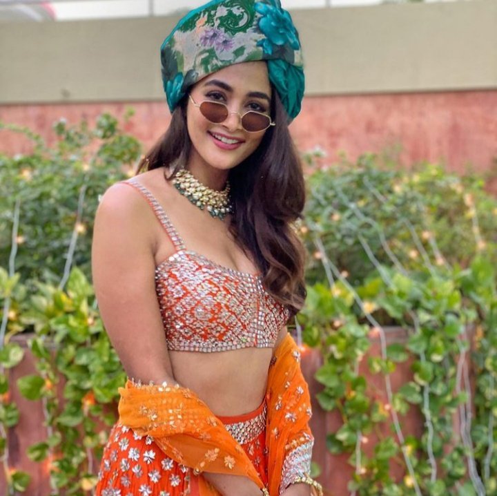 Pooja Hegde Biography