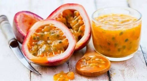 What are the benefits of eating passion fruit daily