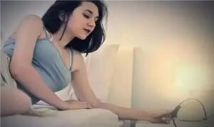 What harms the body when sleeping with the lights on