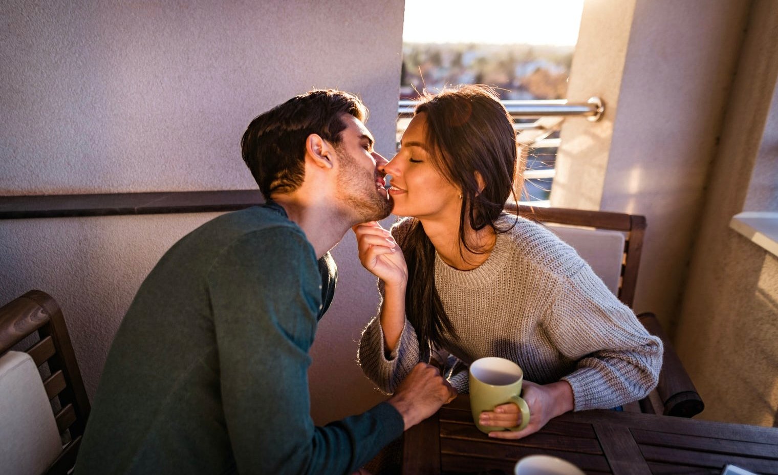 How To Be a Good Kisser