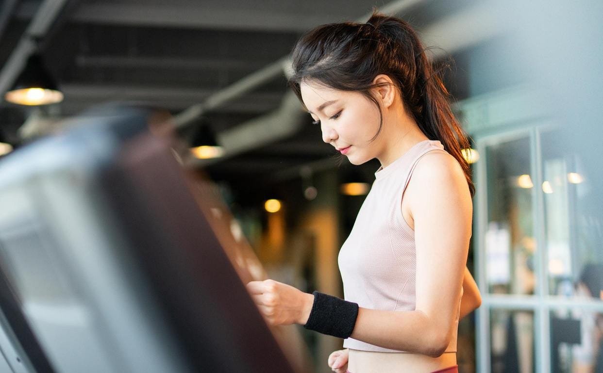 What are the benefits of long-term running female